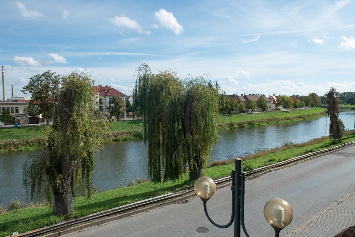 Hotel Imos Břeclav Buitenkant foto